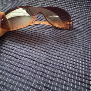Women xoxo Wraparound Sunglasses - Brown Gradient